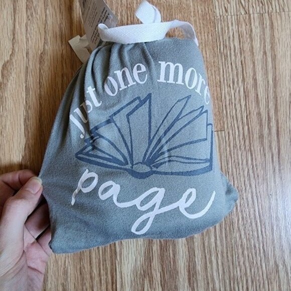 Hello Mello NWT Sleep and Lounge Book Lover top (S/M) Long Tunic Pajama Top - Picture 4 of 4